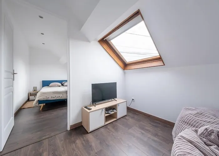 Maison de Charme Proche Disney - HÔTE BNB