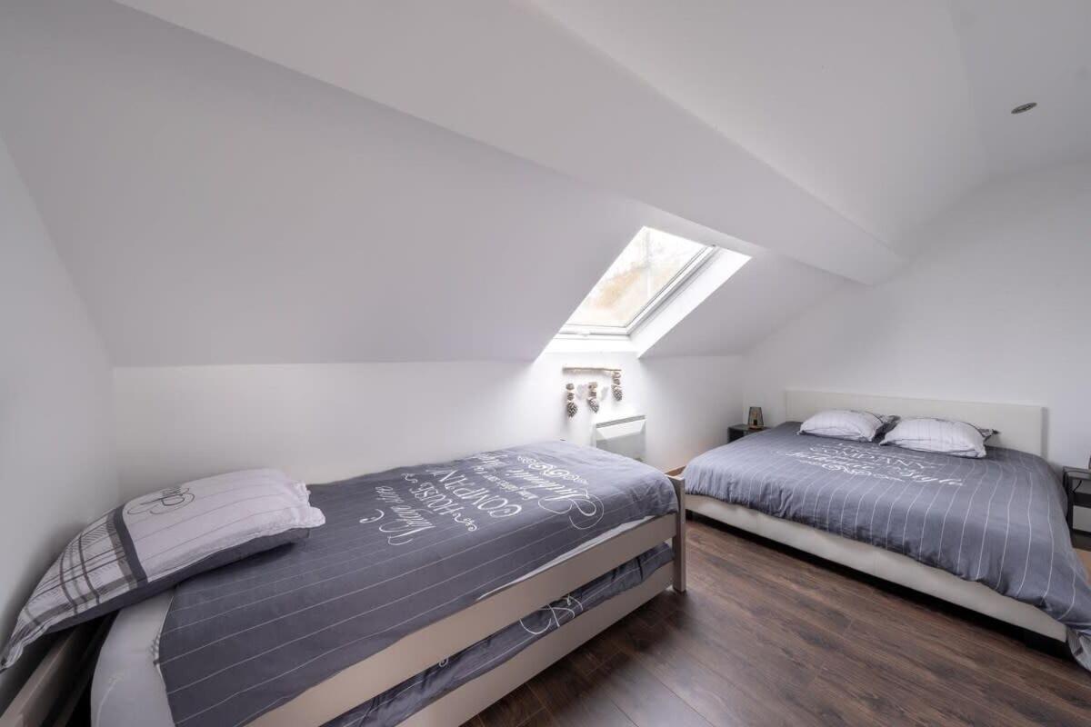 Maison De Charme Proche - Hôte Apartment *